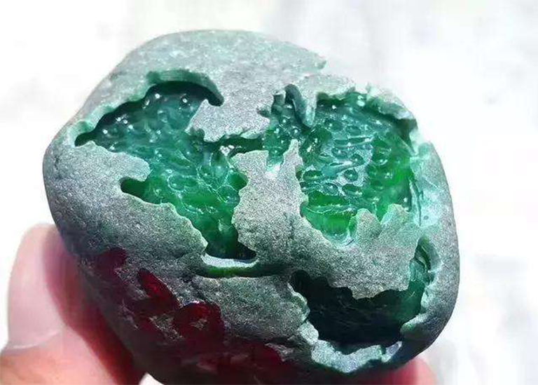 你不知道的關(guān)于迷人翡翠的寶石故事