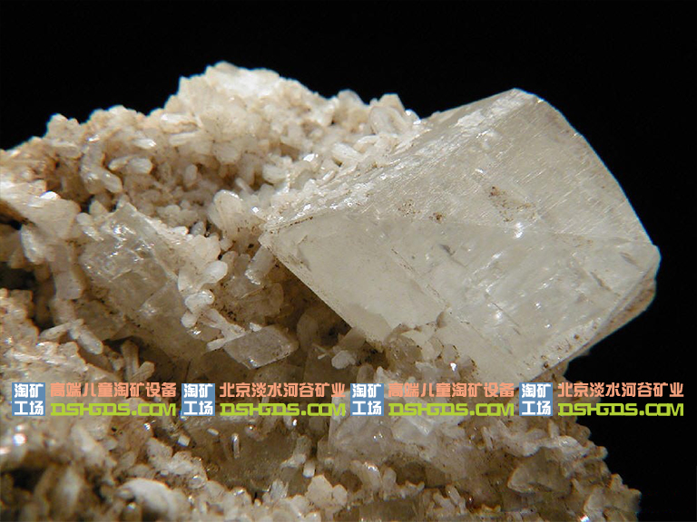 兒童淘礦工場科普欄之正長石的基本介紹和各種特性