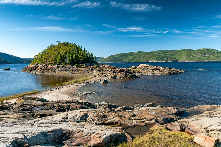 加拿大魁北克Petit-Saguenay地區(qū)的Saguenay峽灣