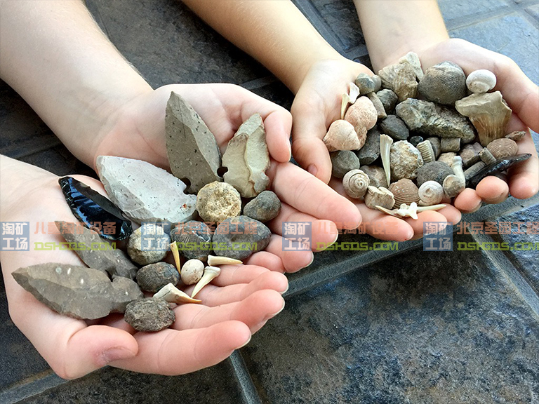 兒童淘礦項(xiàng)目設(shè)備